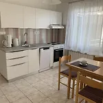 7410d Rabac