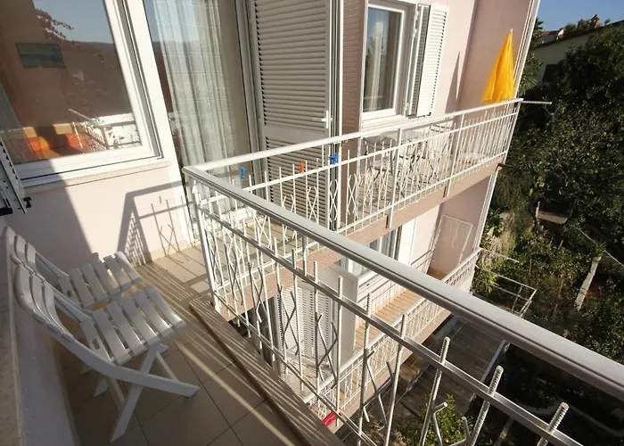 7410d Apartment